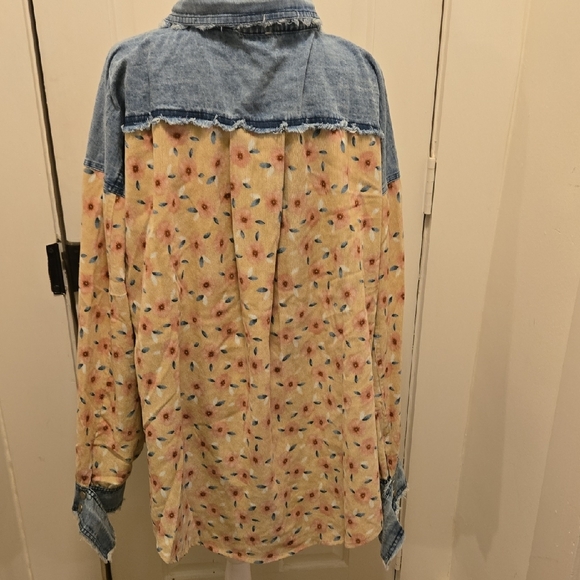 BiBi Blue Floral Denim Oversized Button Up Shirt Rustic - Picture 4 of 9